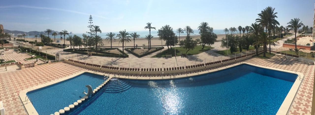 Apartamento En La Playa Arensol 库列拉 外观 照片