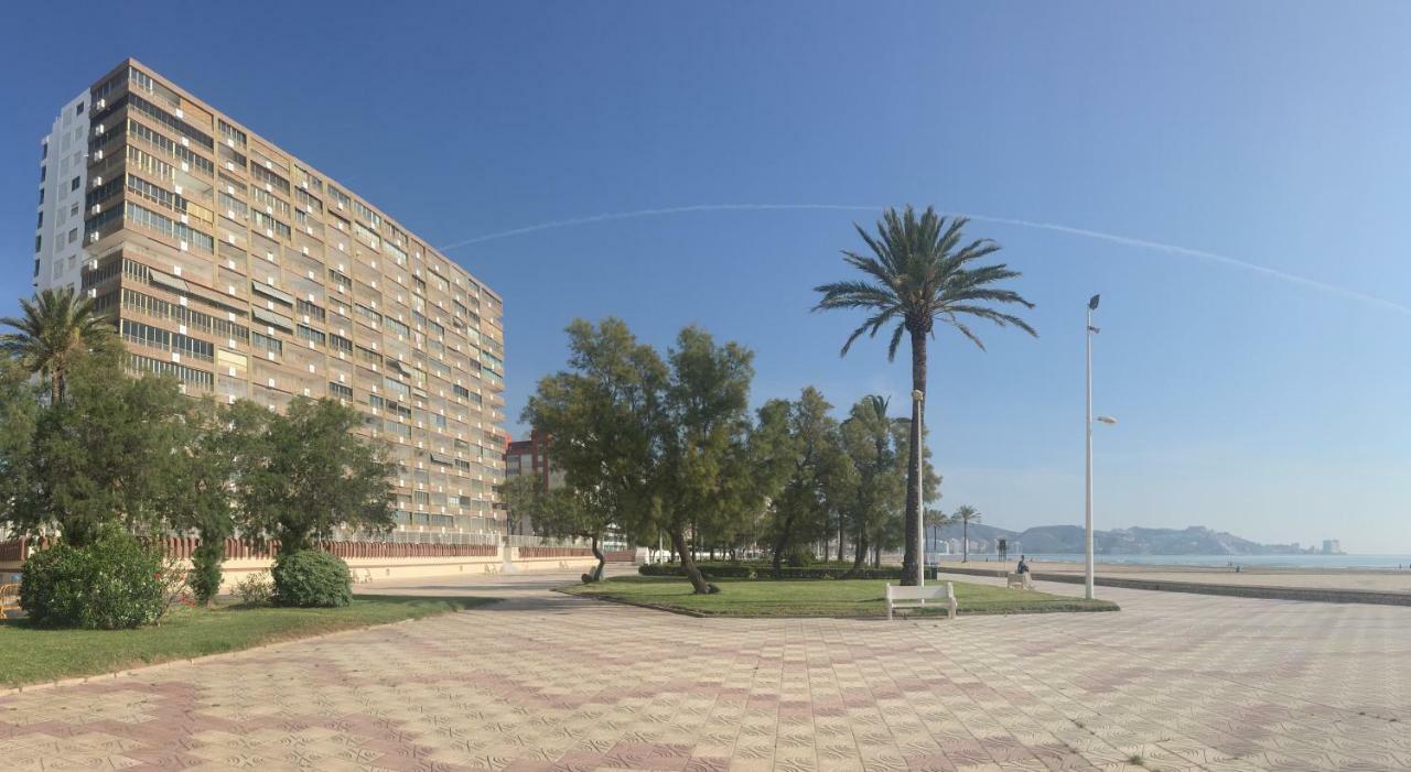 Apartamento En La Playa Arensol 库列拉 外观 照片