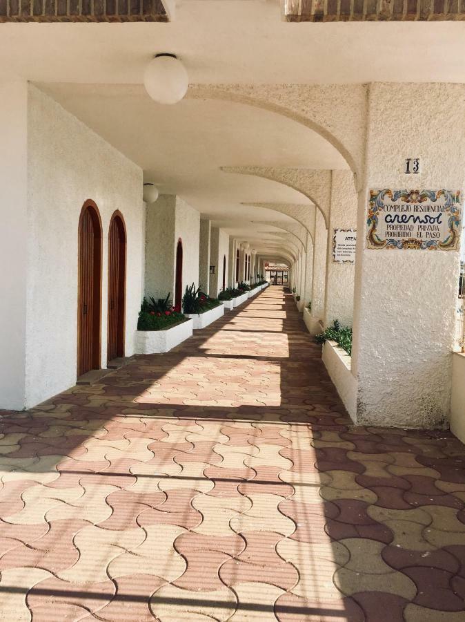 Apartamento En La Playa Arensol 库列拉 外观 照片